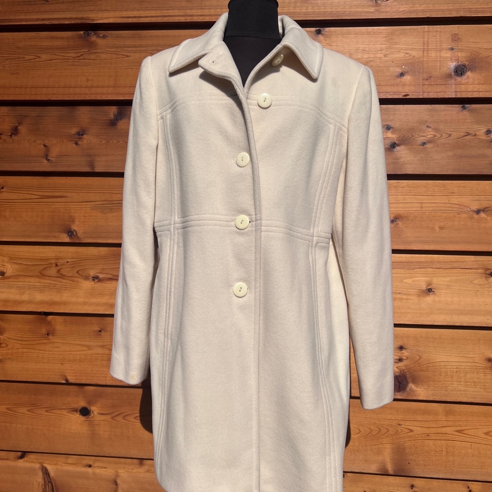 Apostrophe Cream Trench Coat for Women